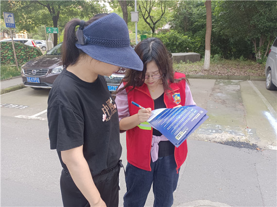【我為群眾辦事實】馨康苑社區(qū)：反詐宣傳“面對面”守護(hù)群眾“錢袋子”