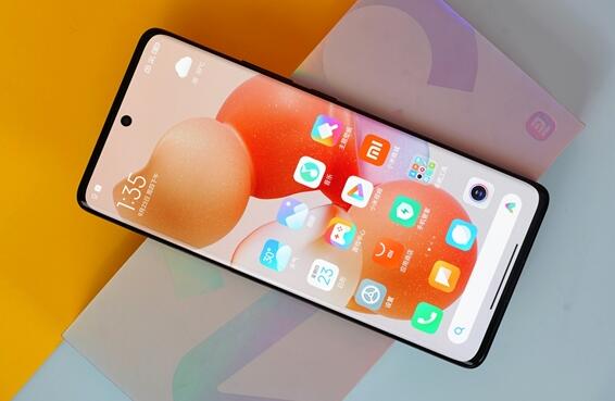 MIUI代碼泄天機(jī):MIUI 13終于要來了